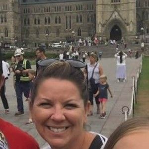 Meet your Posher, Nicole